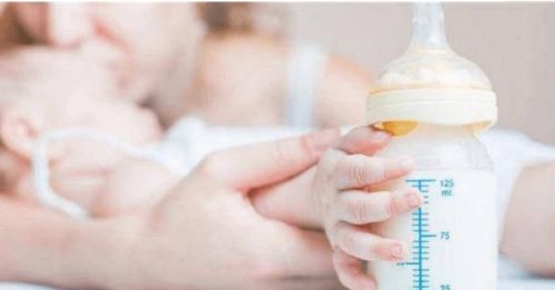 警惕 你精心呵護的寶寶有可能每天都在喝微塑料